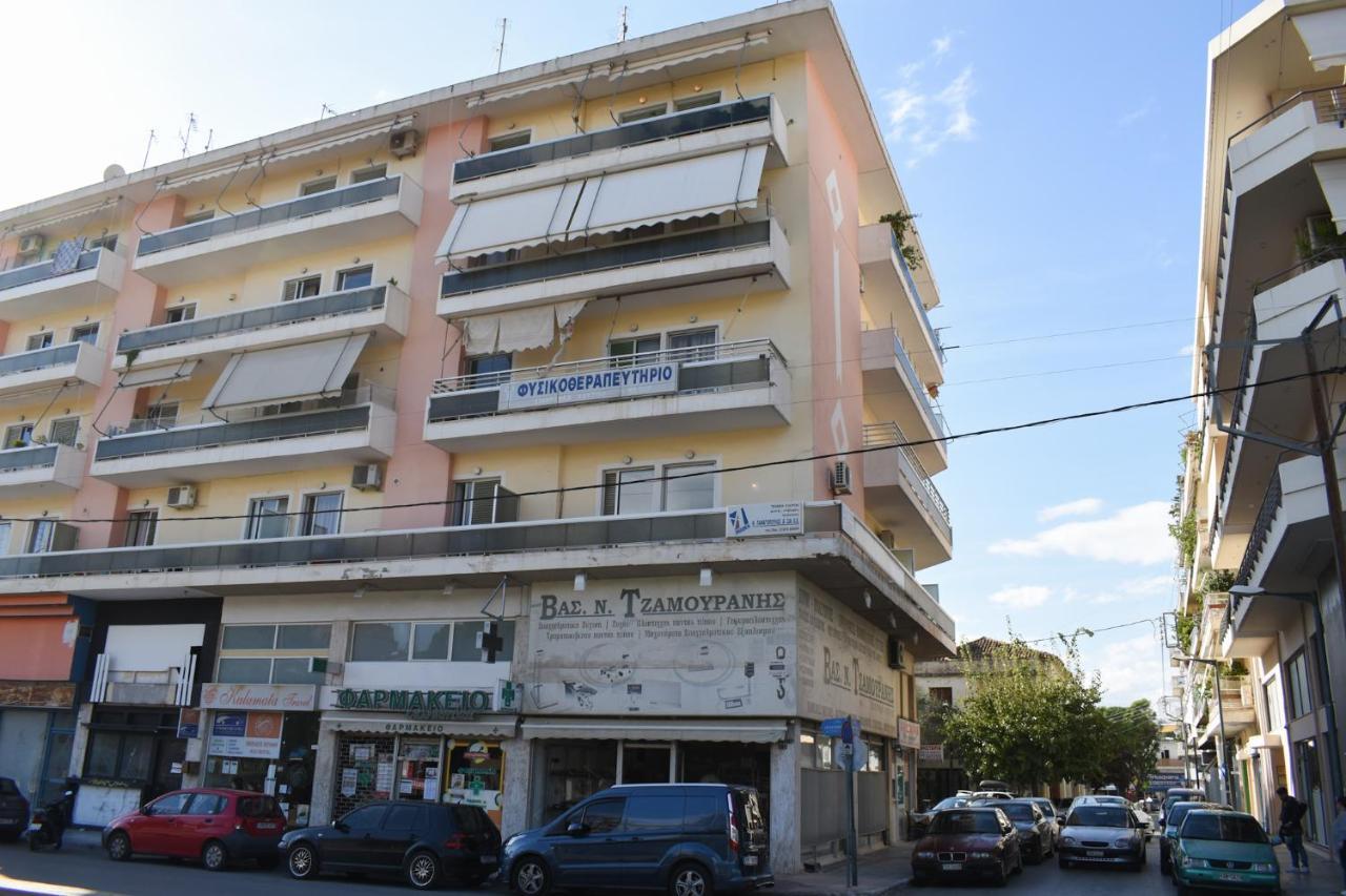 Kalamata City Center Studio Екстериор снимка